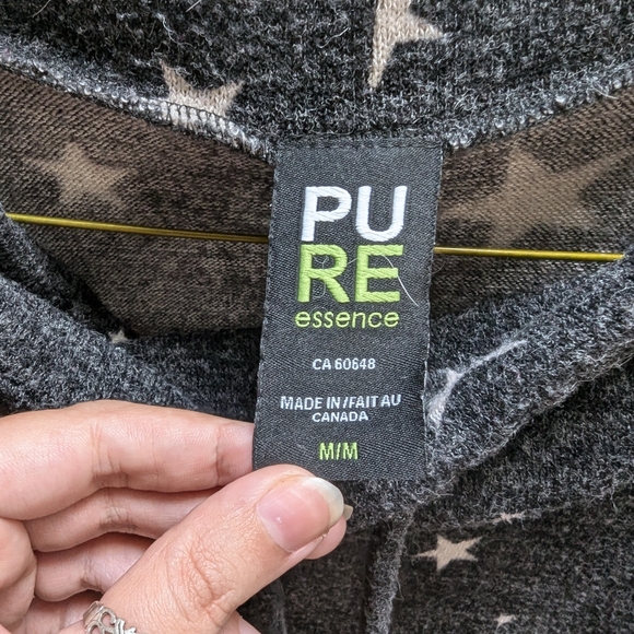 Pure Essence Sweater - Picture 3 of 4